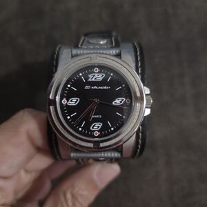 Men's Black Leather Strap Quartz Watch